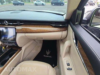 2018 Maserati Quattroporte S Q4 GranSport - miniatura 19