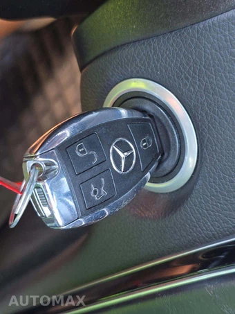 2018 Mercedes-Benz AMG C 43 4MATIC Sedan - miniatura 5
