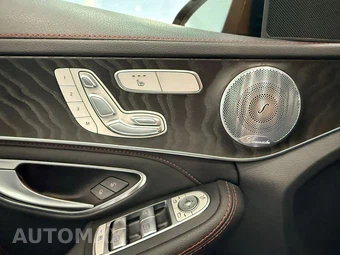 2018 Mercedes-Benz AMG C 43 4MATIC Sedan - miniatura 39