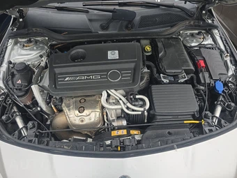 2018 Mercedes-Benz AMG CLA 45 4MATIC - miniatura 15