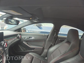 2018 Mercedes-Benz AMG CLA 45 4MATIC - miniatura 18