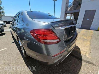 2018 Mercedes-Benz AMG E 43 4MATIC Sedan – miniatura 2