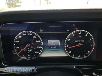 2018 Mercedes-Benz AMG E 43 4MATIC Sedan – miniatura 9