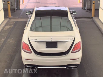 2018 Mercedes-Benz AMG E 63 S 4MATIC Sedan - miniatura 5