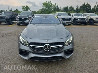 2018 Mercedes-Benz AMG E 63 S 4MATIC Sedan - miniatura 2
