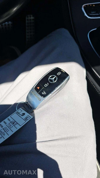 2018 Mercedes-Benz AMG E 63 S 4MATIC Sedan - miniatura 19