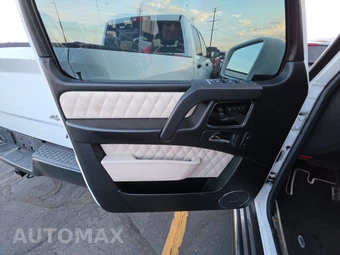2018 Mercedes-Benz AMG G 63 4MATIC - miniatura 9