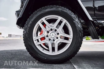 2018 Mercedes-Benz AMG G 65 4MATIC - miniatura 3