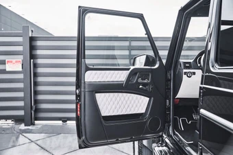 2018 Mercedes-Benz AMG G 65 4MATIC - miniatura 33