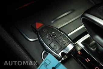 2018 Mercedes-Benz AMG GLA 45 4MATIC - miniatura 25