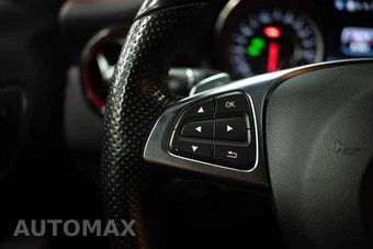 2018 Mercedes-Benz AMG GLA 45 4MATIC - miniatura 28
