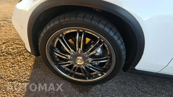 2018 Mercedes-Benz AMG GLC 43 4MATIC – miniatura 23