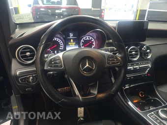 2018 Mercedes-Benz AMG GLC 43 4MATIC - miniatura 10