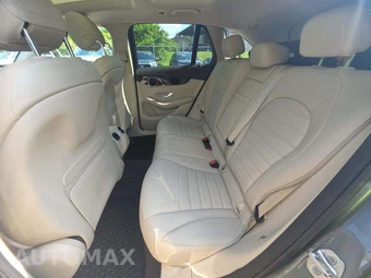 2018 Mercedes-Benz AMG GLC 43 4MATIC – miniatura 13