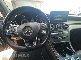2018 Mercedes-Benz AMG GLC 43 4MATIC - miniatura 10
