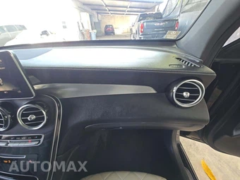 2018 Mercedes-Benz AMG GLC 43 4MATIC – miniatura 16