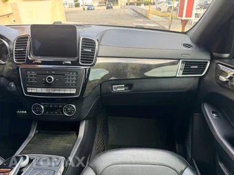 2018 Mercedes-Benz AMG GLE 43 4MATIC - miniatura 13