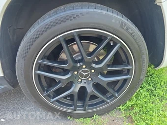 2018 Mercedes-Benz AMG GLS 63 4MATIC – miniatura 11