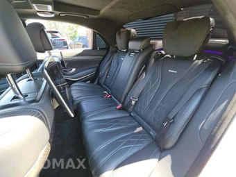 2018 Mercedes-Benz AMG S 63 4MATIC Sedan – miniatura 10