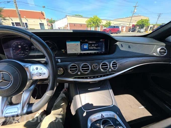 2018 Mercedes-Benz AMG S 63 4MATIC Sedan – miniatura 7