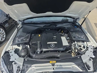 2018 Mercedes-Benz C 300 4MATIC Convertible - miniatura 18