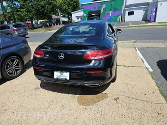 2018 Mercedes-Benz C 300 4MATIC Coupe – miniatura 3
