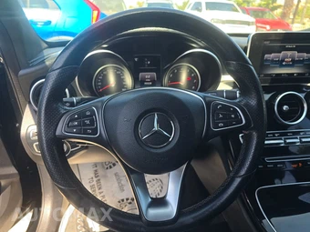 2018 Mercedes-Benz C 300 4MATIC Sedan - miniatura 10