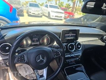 2018 Mercedes-Benz C 300 4MATIC Sedan - miniatura 11