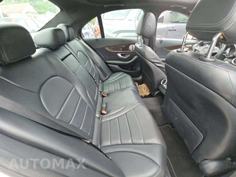 2018 Mercedes-Benz C 300 4MATIC Sedan - miniatura 16