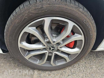 2018 Mercedes-Benz C 300 4MATIC Sedan - miniatura 21
