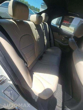 2018 Mercedes-Benz C 300 4MATIC Sedan - miniatura 16