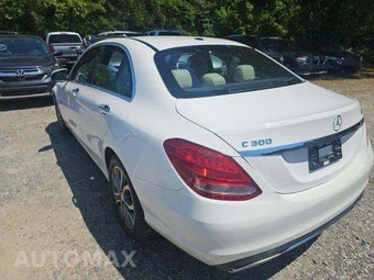 2018 Mercedes-Benz C 300 4MATIC Sedan - miniatura 2