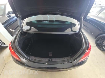 2018 Mercedes-Benz C 300 4MATIC Sedan - miniatura 14
