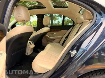 2018 Mercedes-Benz C 300 4MATIC Sedan - miniatura 12