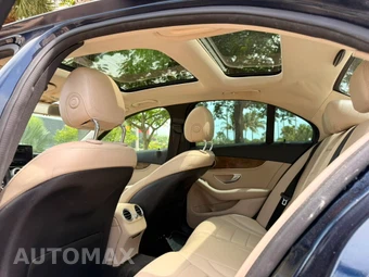 2018 Mercedes-Benz C 300 4MATIC Sedan - miniatura 13