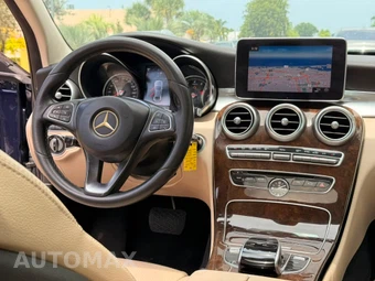 2018 Mercedes-Benz C 300 4MATIC Sedan - miniatura 15