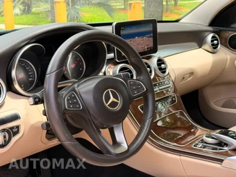 2018 Mercedes-Benz C 300 4MATIC Sedan - miniatura 19