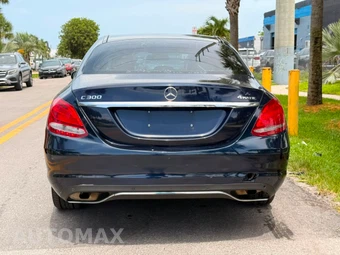 2018 Mercedes-Benz C 300 4MATIC Sedan - miniatura 5