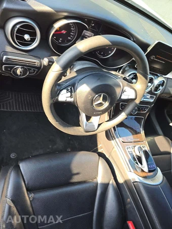 2018 Mercedes-Benz C 300 4MATIC Sedan - miniatura 22
