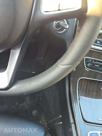 2018 Mercedes-Benz C 300 4MATIC Sedan - miniatura 8
