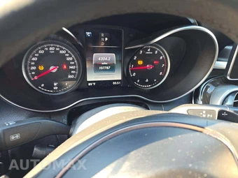 2018 Mercedes-Benz C 300 4MATIC Sedan - miniatura 9