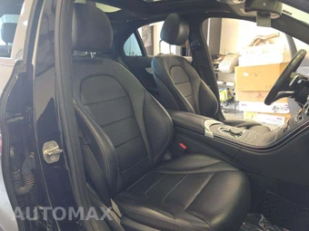 2018 Mercedes-Benz C 300 4MATIC Sedan - miniatura 18