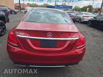 2018 Mercedes-Benz C 300 4MATIC Sedan – miniatura 5