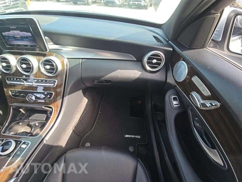 2018 Mercedes-Benz C 300 4MATIC Sedan – miniatura 19