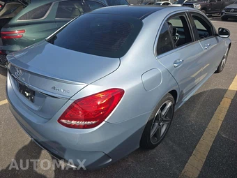 2018 Mercedes-Benz C 300 4MATIC Sedan – miniatura 3
