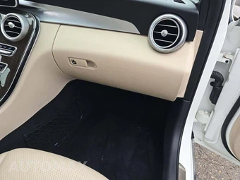 2018 Mercedes-Benz C 300 4MATIC Sedan - miniatura 19