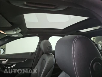 2018 Mercedes-Benz C 300 4MATIC Sedan – miniatura 17