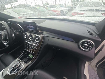 2018 Mercedes-Benz C 300 4MATIC Sedan - miniatura 19