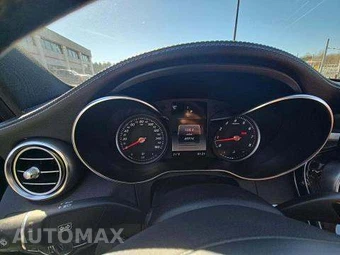 2018 Mercedes-Benz C 300 Sedan – miniatura 10