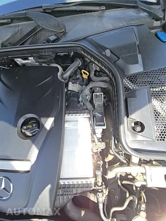 2018 Mercedes-Benz C 300 Sedan – miniatura 29